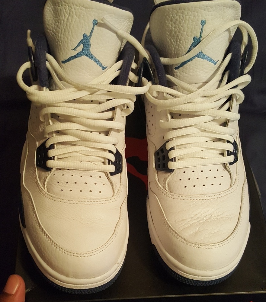 Jordan 4
